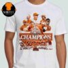 FC Barcelona La Liga Champions Campions De LLiga 2024-25 El Nostre Estil El Nostre Llegat Classic T-Shirt