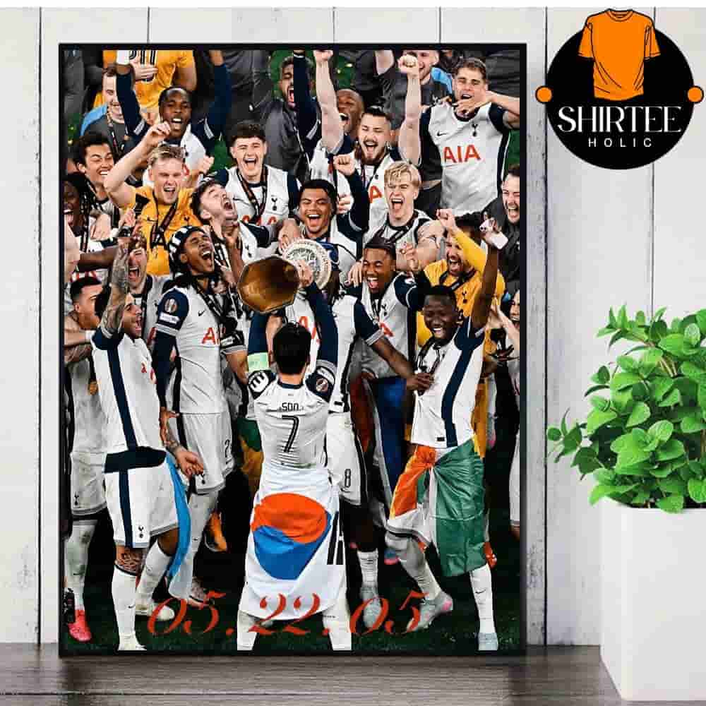 Tottenham Hotspur Celebration UEFA Europa League Winners 2025 Customize Wall Decor Poster Canvas Tottenham Hotspur Celebration UEFA Europa League Winners 2025 Customize Wall Decor Poster Canvas