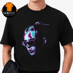 Young Miko att Miko’s Face Unisex T-Shirt